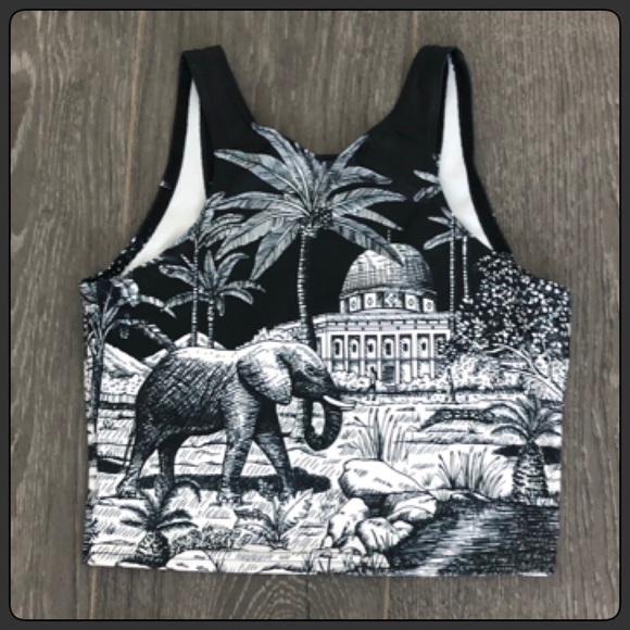 BlackMilk Elephant Walk Reversible Crop Top - Picture 5 of 13